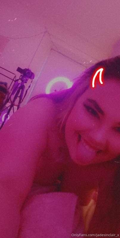 That post collab glow ✨

Made some hot af g/g content last n..