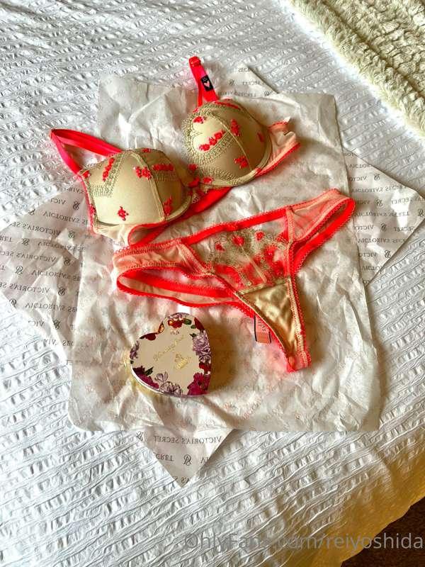 Lingerie for Valentine’s Day 😉💕 are you ready?