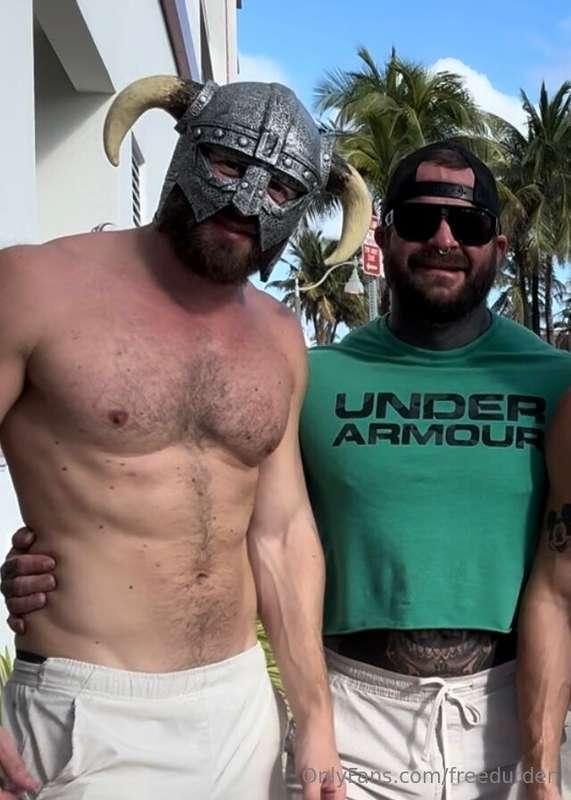 VIDEO #5 from Fort LauderdaleI’ve never been fucked and cum ..