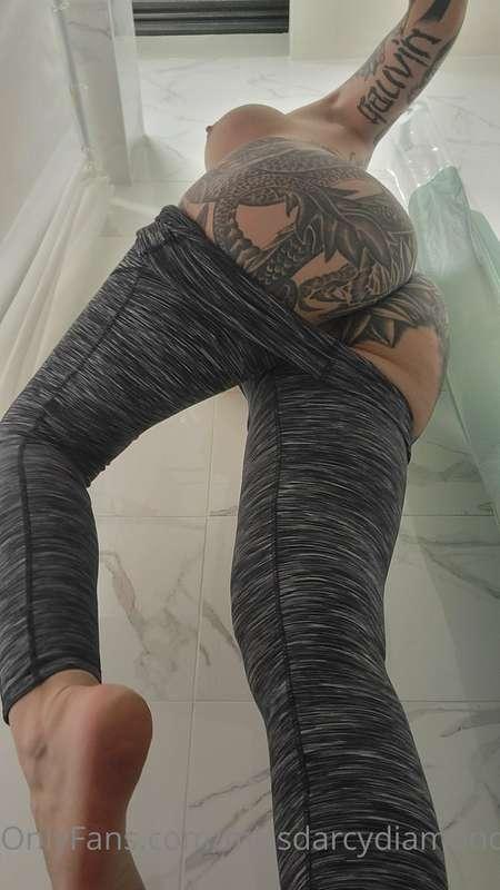 Who wants me to post a full video of squatting in panties or..