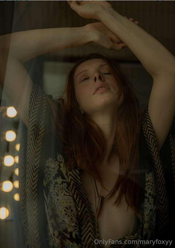 A day in the life of a nude model, real talk:Wake up, coffee..