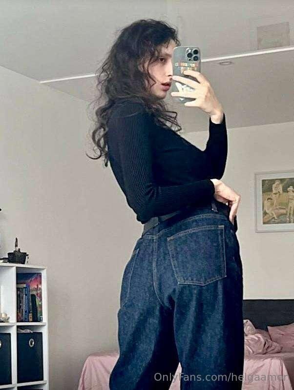 Shall we spend this weekend together? I have a couple ideas ..