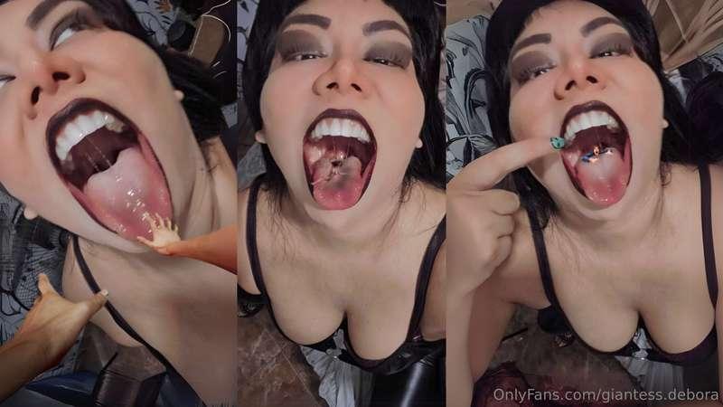 Vore you and your tiny bitch 👅💦