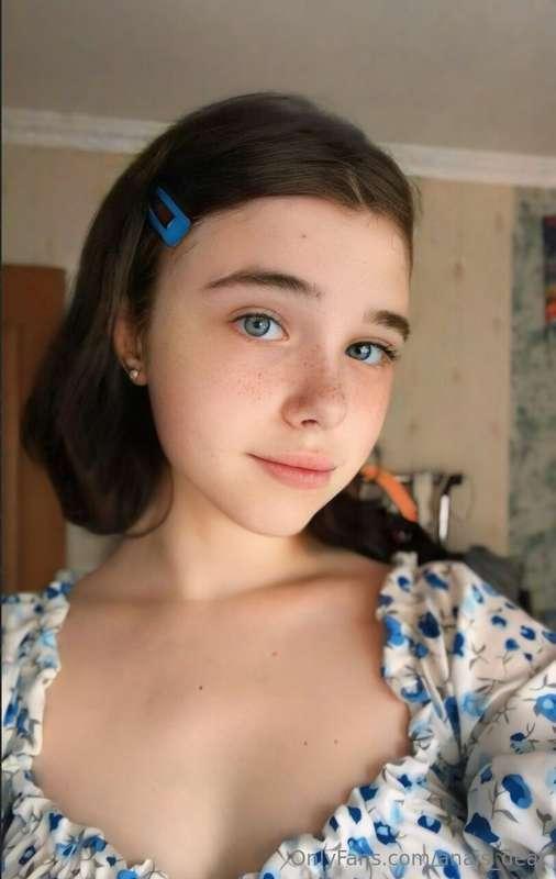 ## ❤️‍🔥She is waiting for you👉😍@vvvvvvvpink😍Cute girl @vvvvv..