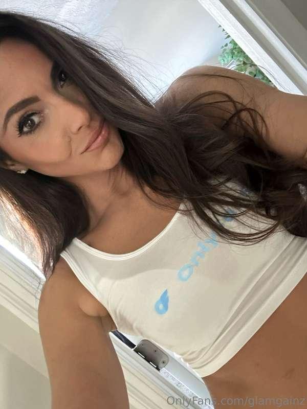 Taking Applications!Strong Men wanted: Must Love fitness and..