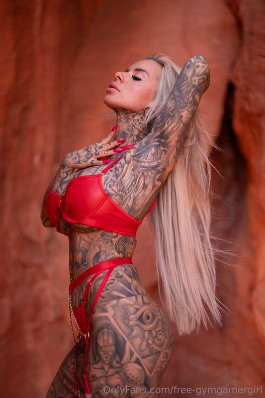 Would you even fuck me in the desert ? 🏜️ 
