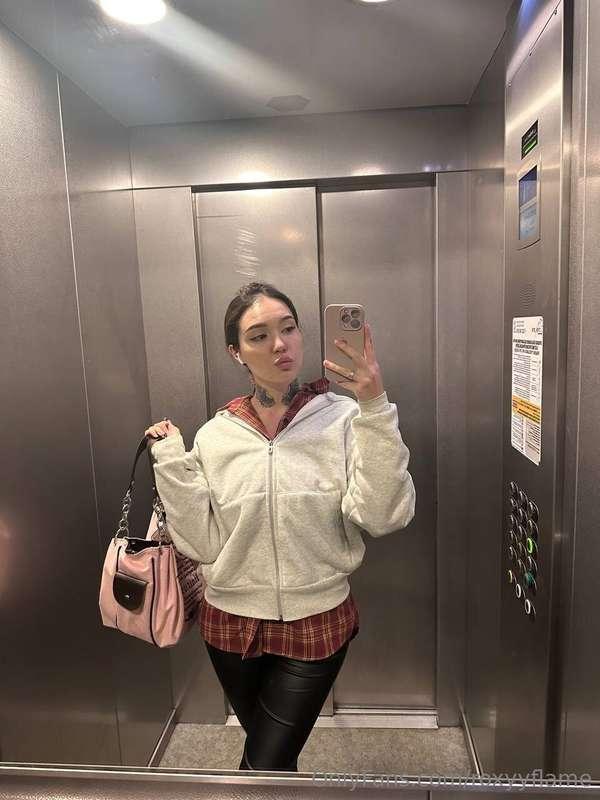 I spilled coffee on my favorite shirt today, so now I only d..