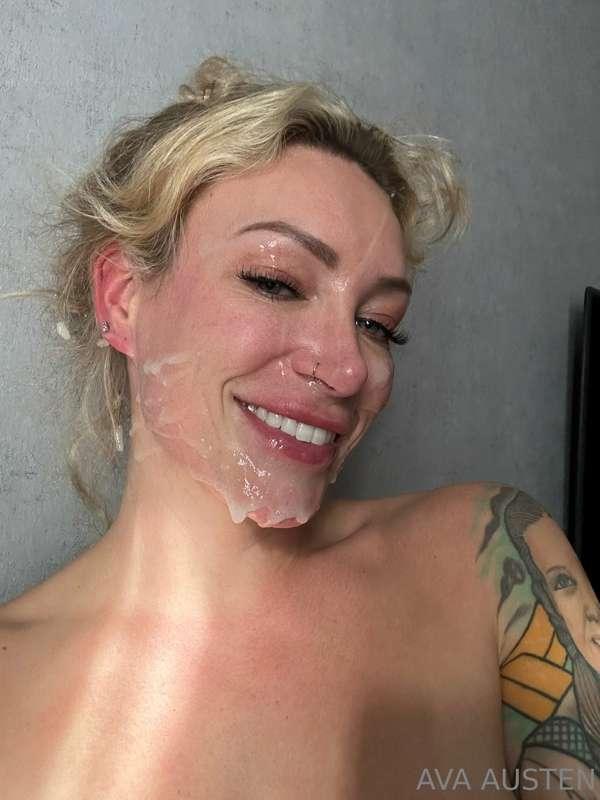 ava_austen image #1