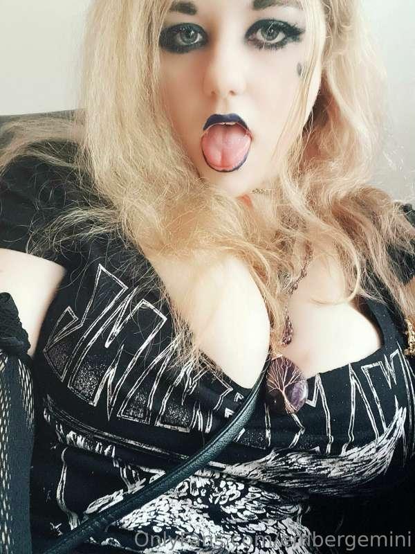 embergemini image #7