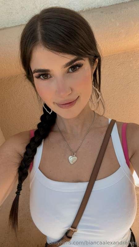 Do I make you horny?😉💕