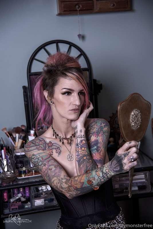 lilymonsterfree image #0