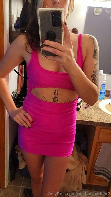 I never wear pink..but maybe I should?!  Like this if you wa..