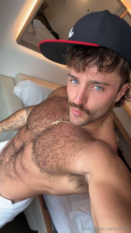 DADDYS DAYAre we liking the hair or time to trim?