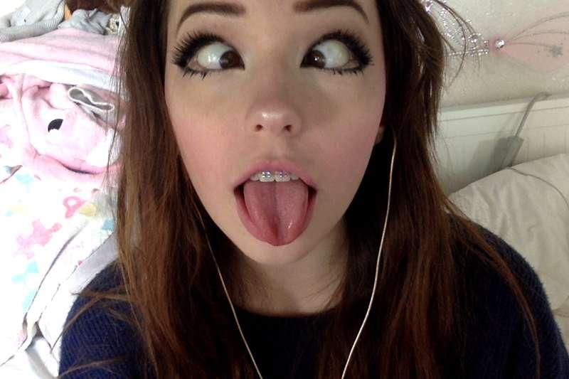 crosseyed ahegao >.<