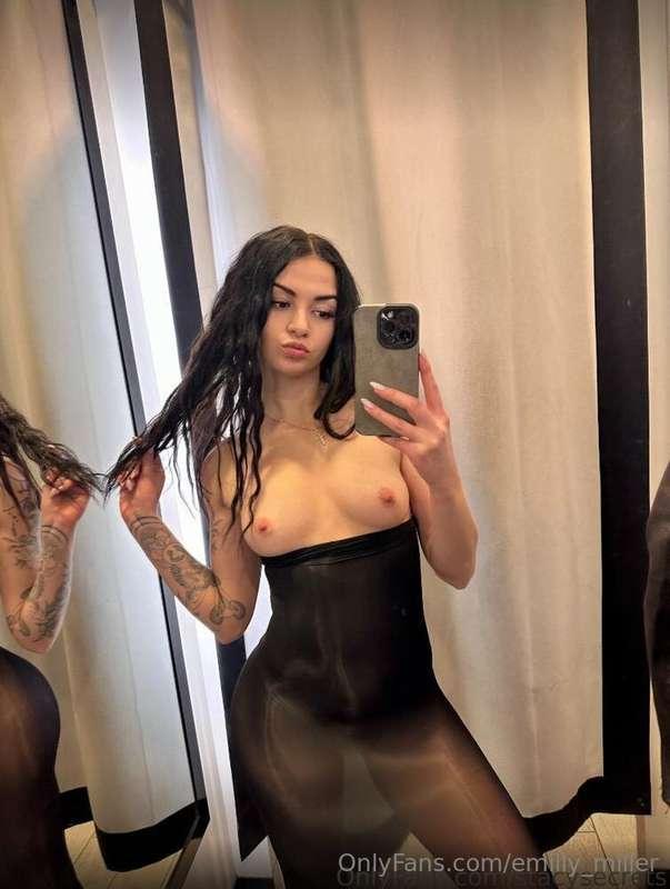 💕FREE PAGE 💕 @stacysecrets 💖 Tiny bbe home alone and bored n..