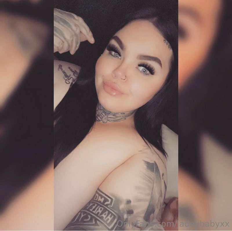 Who wants new Christmas content? 😈
Like last year but very s..
