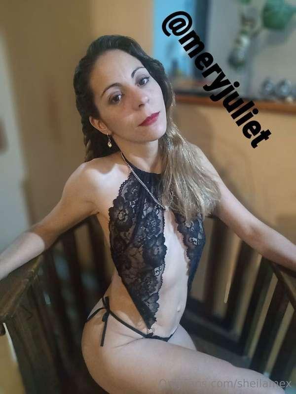 😈FREE SUBCRIPTION😈

@meryjuliet  sexi milf 💋❤️ She's very na..