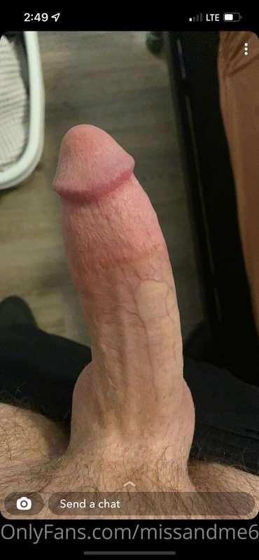When you get a dick pic while out with friends so you return..