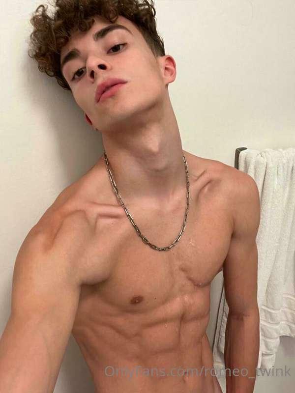 Lick it all up 💦