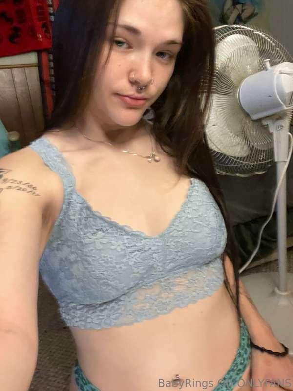 ❤️🍑Flexible whore for use 😈💦

Fuck me from behind then cum o..