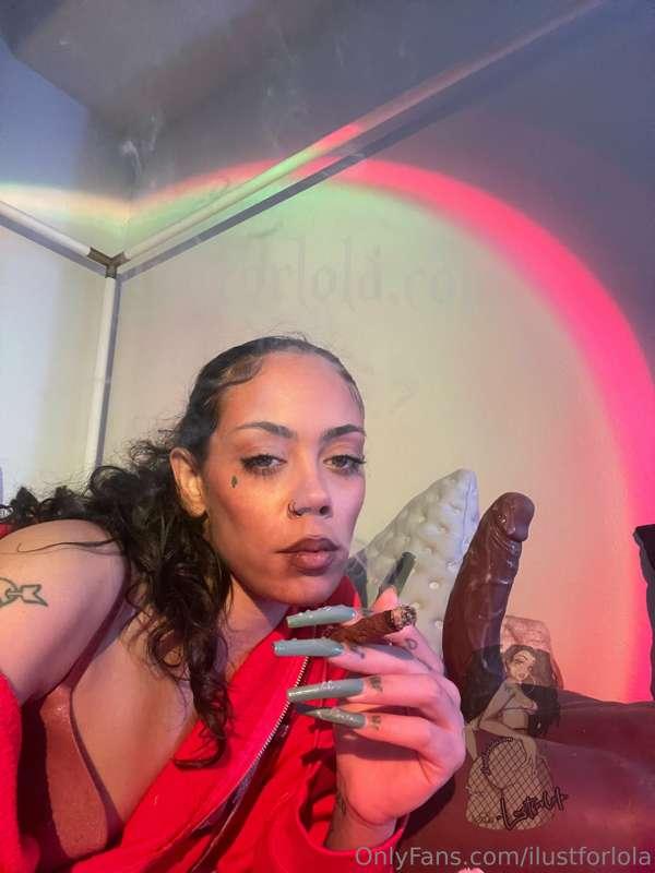 Smoking dick 🤝 riding dick