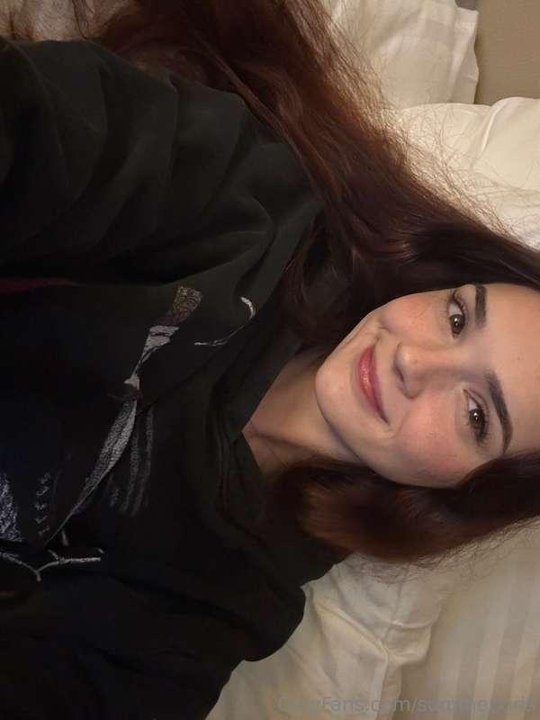wanna join me in bed (づ_ど)