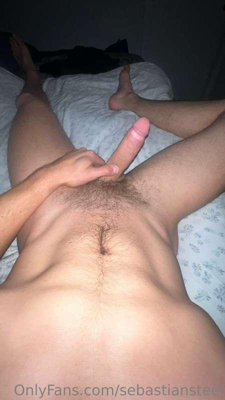 Fuck I'm so Horny tonight 😈. Pics because it did happen 🥵 Wh..