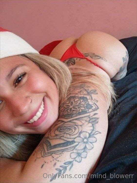 #ad.    ✨🎀 @sweetroxx 🎀 ✨
           💎 VIP  @sweetroxx_vip 💎..