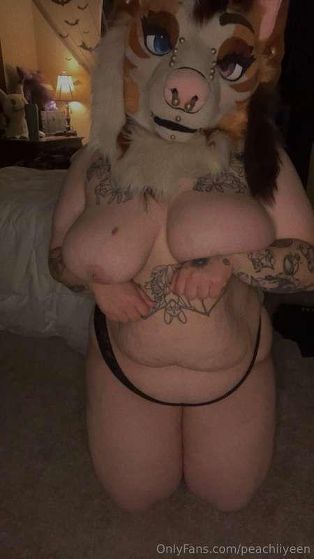 She’s on your knees for you what would u like her to do~