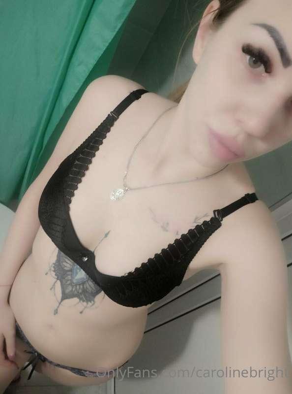 I'm such a naughty girl today😈