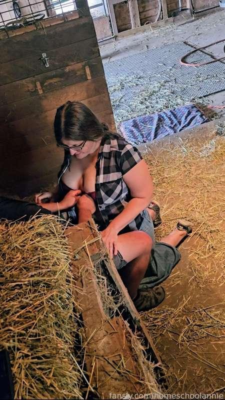 Servicing my husband's friend in his barn the other day. Video will be posted this week.

#blowjob #hotwife #slutwife #fucking #doggystyle #tits #barn #farm #pawg