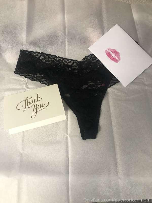 Mailing out more undies today 😏☺️ More orders came in today ..