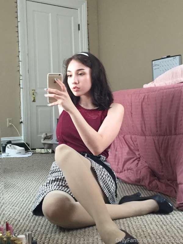 need more plaid skirts 😣