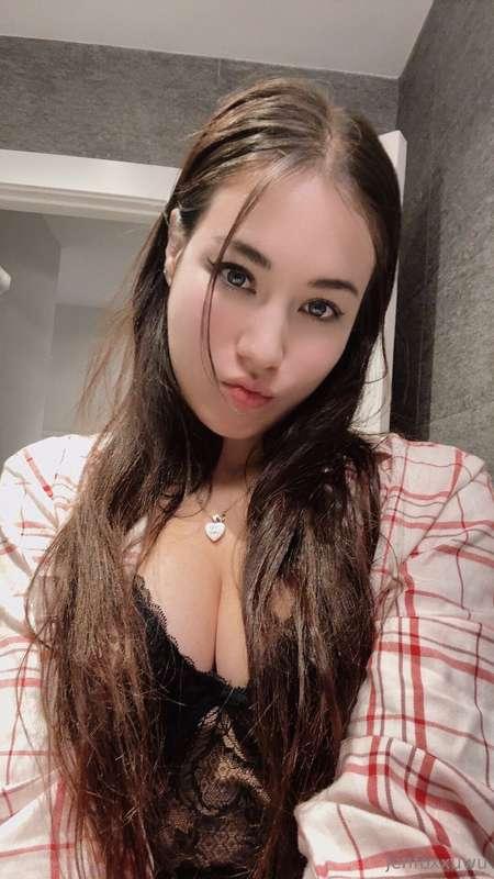 come keep me company 😇
