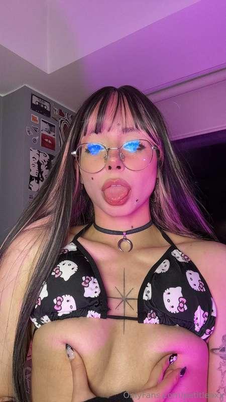 Trouble never looked this good 😽😇