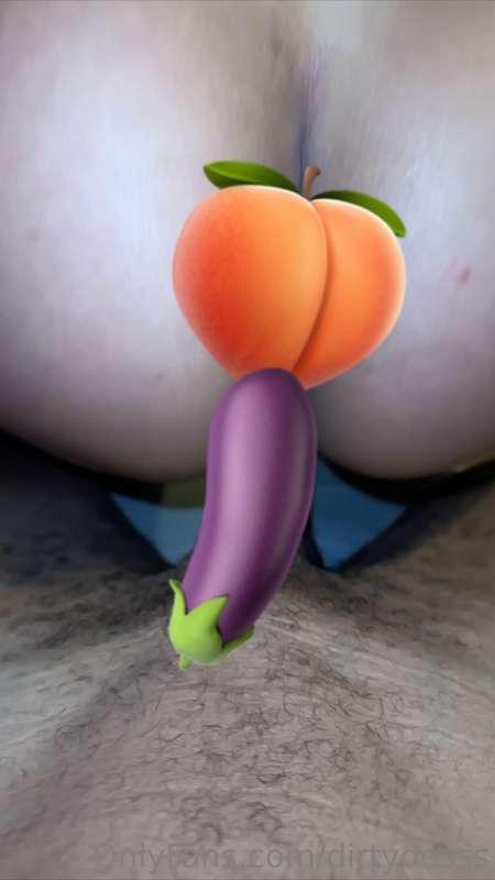 I couldn’t help but cream while bouncing on this dick 😩