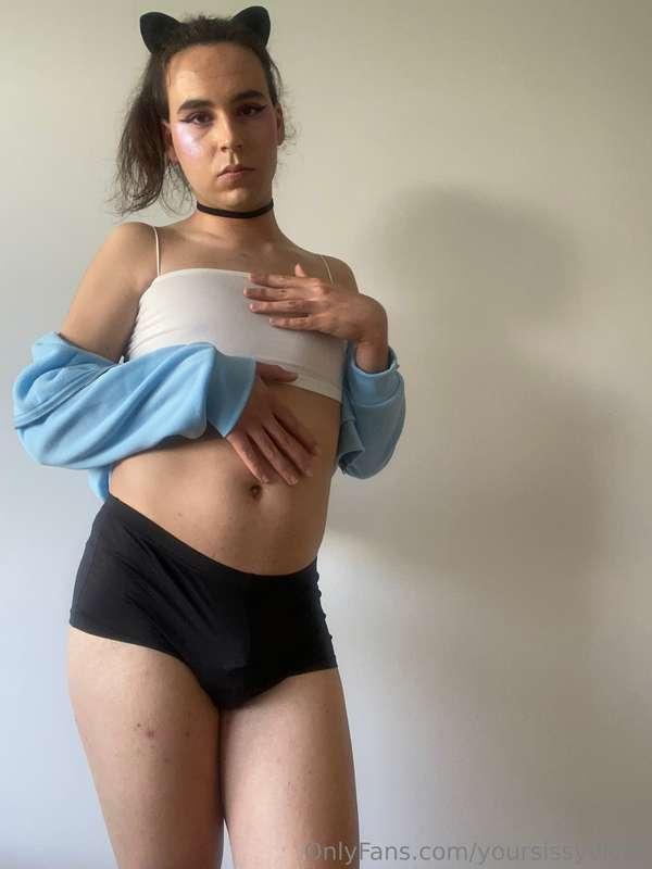 yoursissyvicky image #1