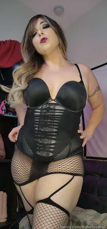 hotwifesarah image #15