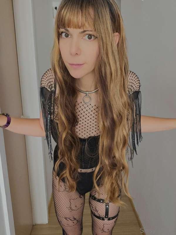 LIFE UPDATE ----------------------  Yesterday I had an hairc..