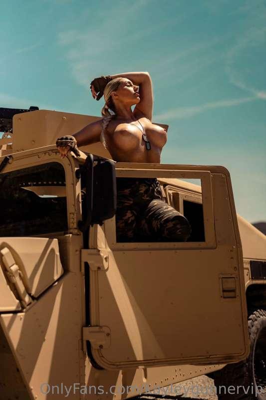 kayleygunnervip main image