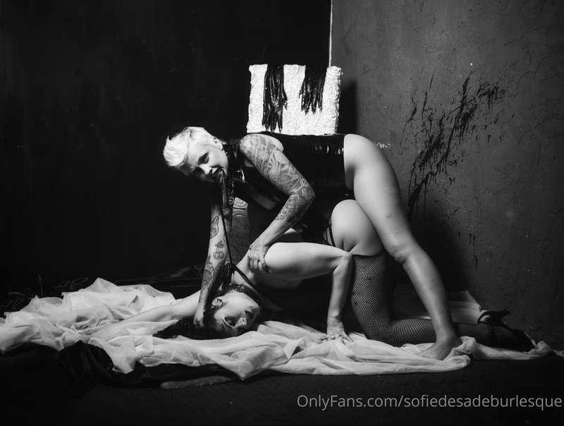 Have a happy Hump Day with myself and the gorgeous @technico..