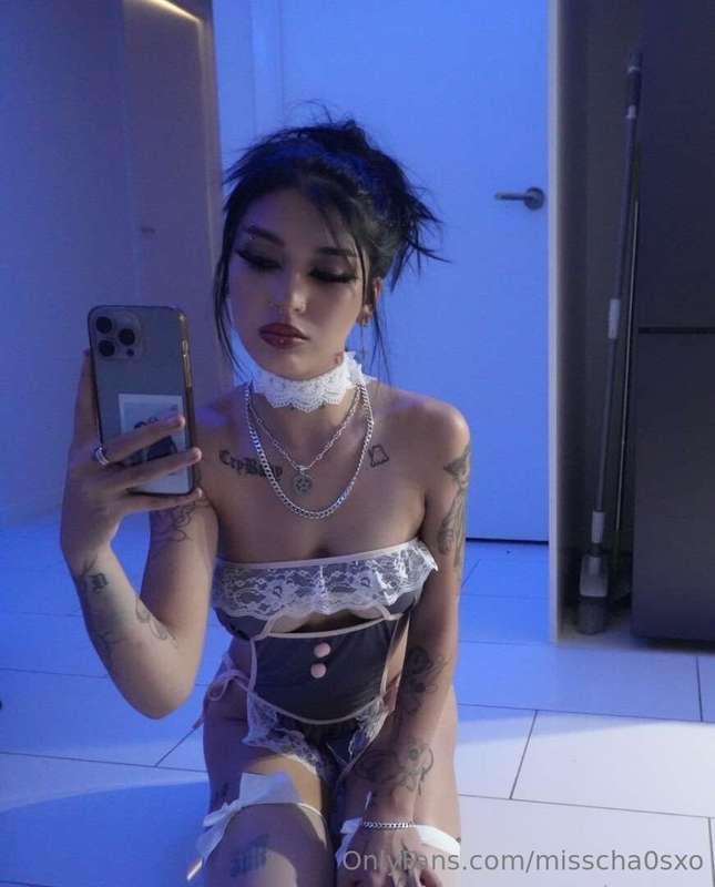 Full photoshoot soon 😺