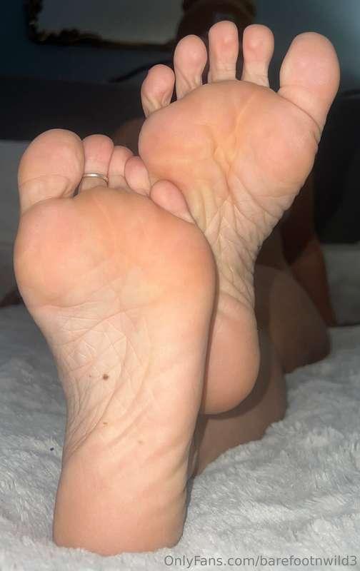 barefootnwild3 image #5