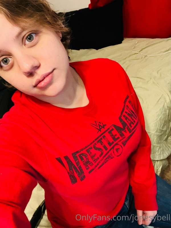 Good morning babies 😋😘  Who wants to wrestle?