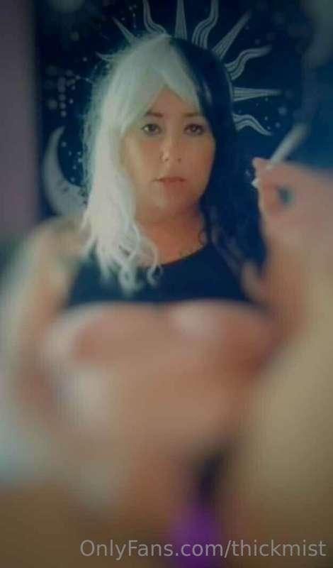 Latest smoking vid added to the PPV videos tab! Go check it ..