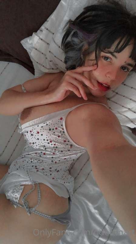 Holis, bonito inicio de semana 🙈💦🍒 Hello nice start to the w..