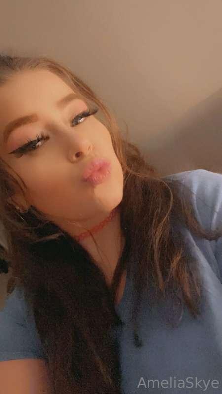 I’m off to sleep for a bit, Goodnight!! 💖💖 I’ll be here late..