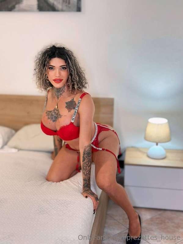 Send me $35 and your photo so I can rate your dick love.