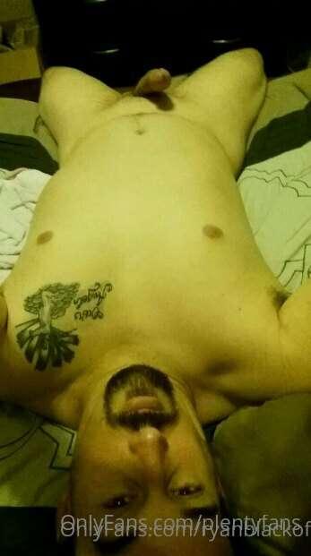 New to Onlyfans and trying to make a go of it. Definitely no..