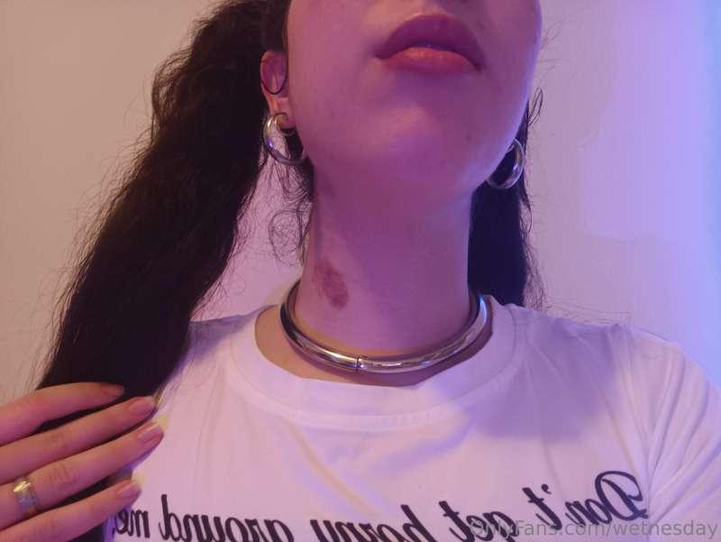 My slave made me thia hickey after I edged him for hours, I ..